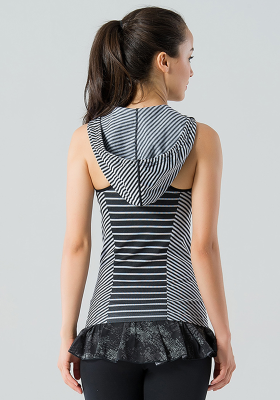 Hooded Seamless Striped Top Hooded Seamless Striped Top